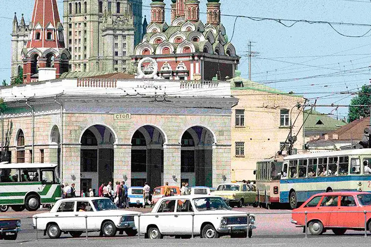Таганская площадь. Автор В. Соболев, 1981 год